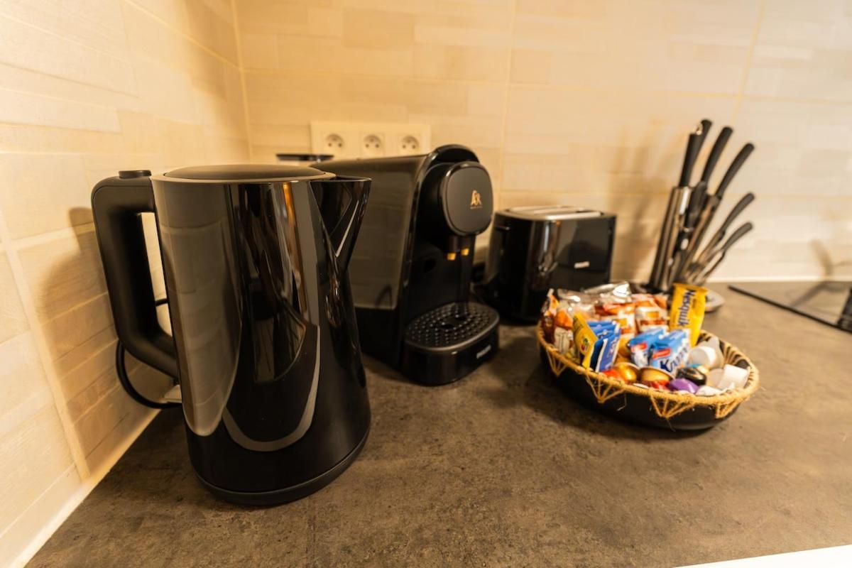 Duplex Confortable En Centre Avec 2 Chambres Châlons-en-Champagne Екстериор снимка